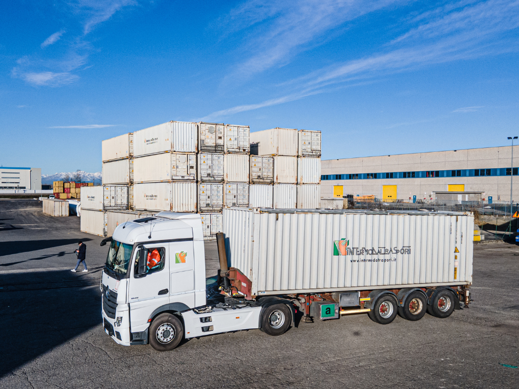 BULK CONTAINER